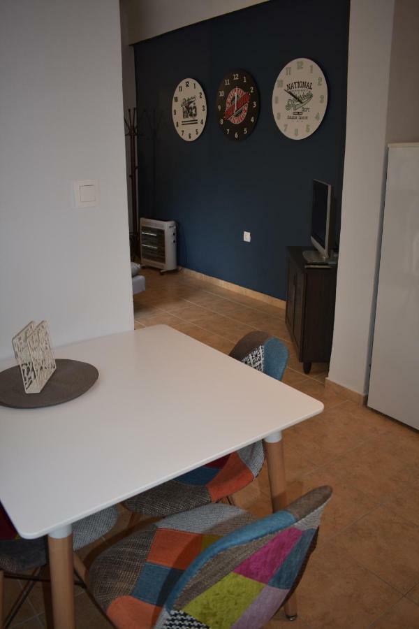 Cozy Apartment In Central Atene Esterno foto