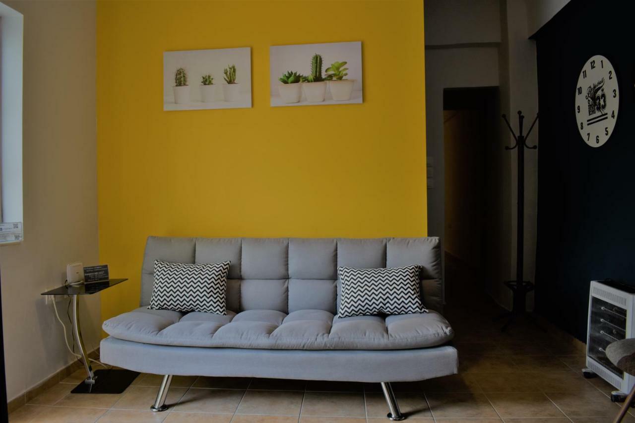 Cozy Apartment In Central Atene Esterno foto